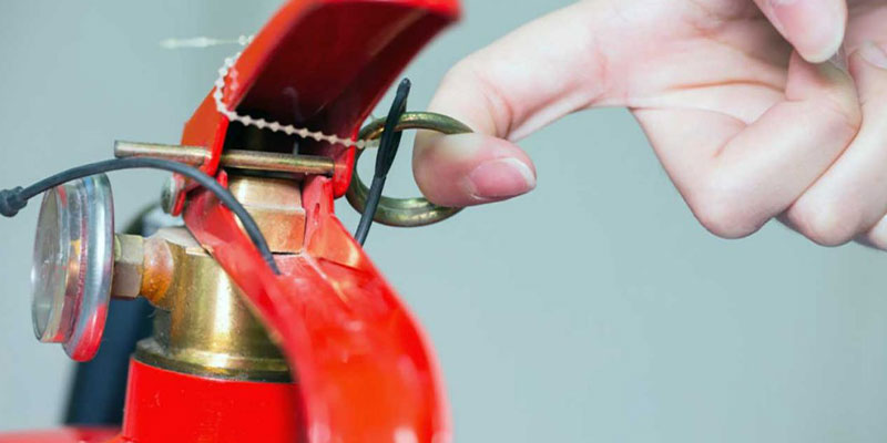 3 مزیت برتر آموزش کپسول‌های آتش نشانی برای کارکنان
